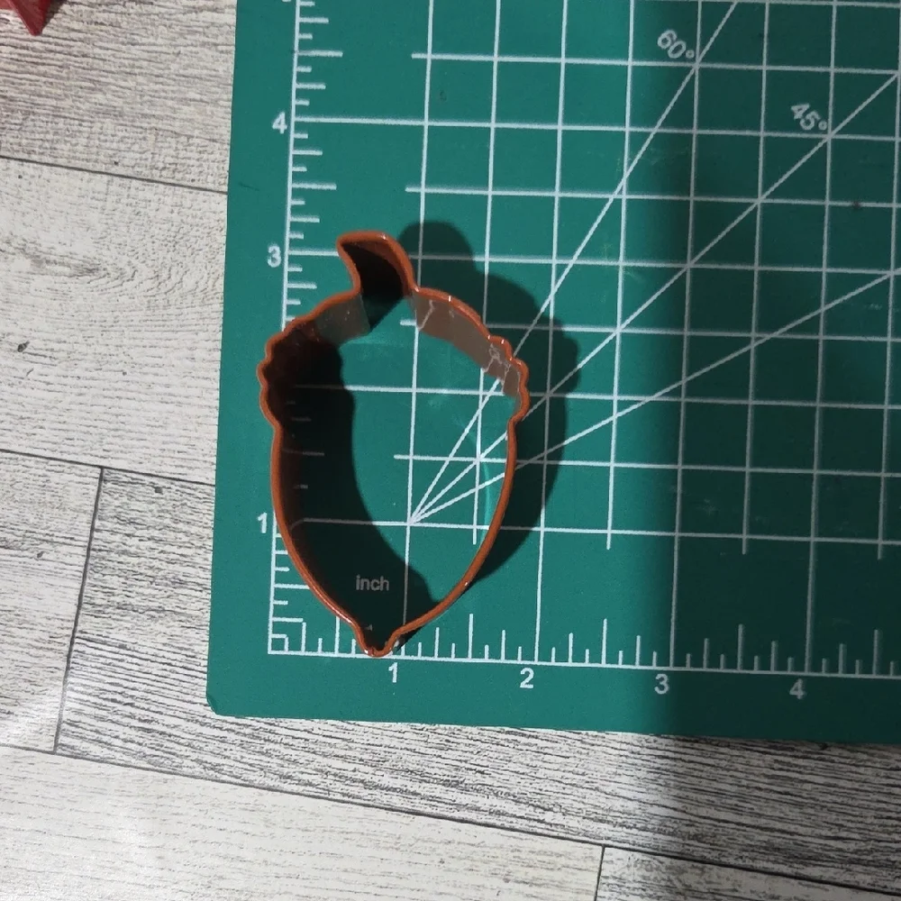 Set Of 2 Autumn/Fall Cookie Cutters